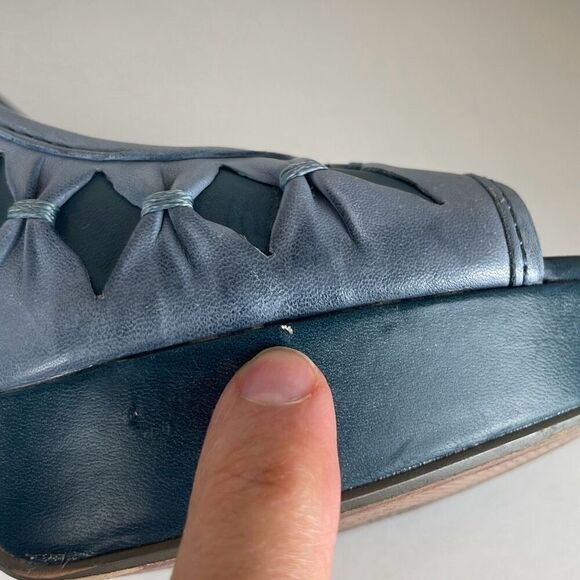 BCBGeneration Aaliyah Platform Stiletto Heels 7 - Picture 10 of 10